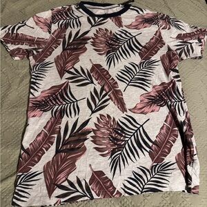 Free Planet Men’s M Tropical Leaf Print Crew Neck Tee